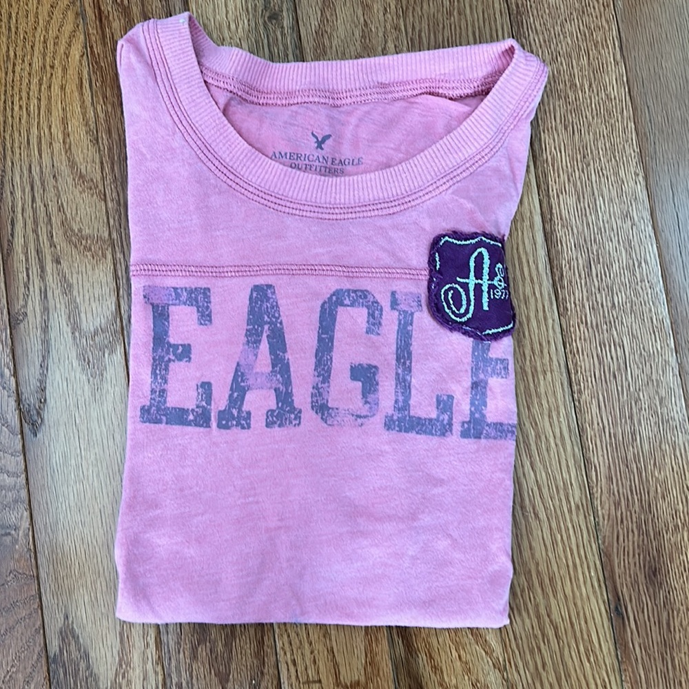 American Eagle extra small shirt